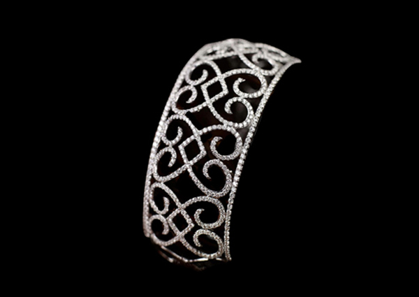 Bracelets 20